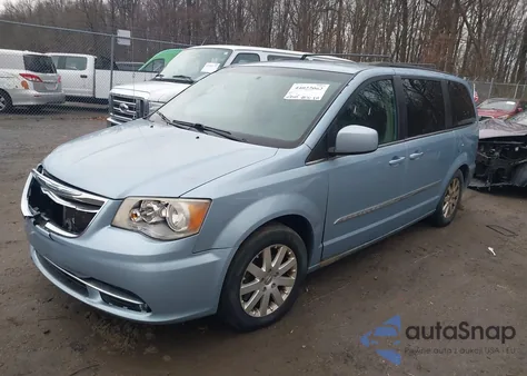 2013 Chrysler Town & Country Touring z USA, uszkodzony, nr VIN 2C4RC1BG5DR808774